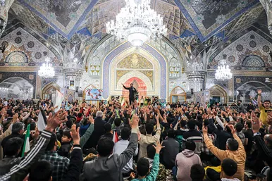 اجتماع مردمی «وعده صادق» در حرم مطهر رضوی