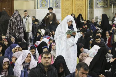 حرم مطهر امام رضا (ع) در نیمه شعبان