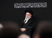برگزاری دومین شب مراسم عزاداری حضرت فاطمه زهرا(س) با حضور رهبر انقلاب + فیلم (۱۳ آذر ۱۴۰۳)