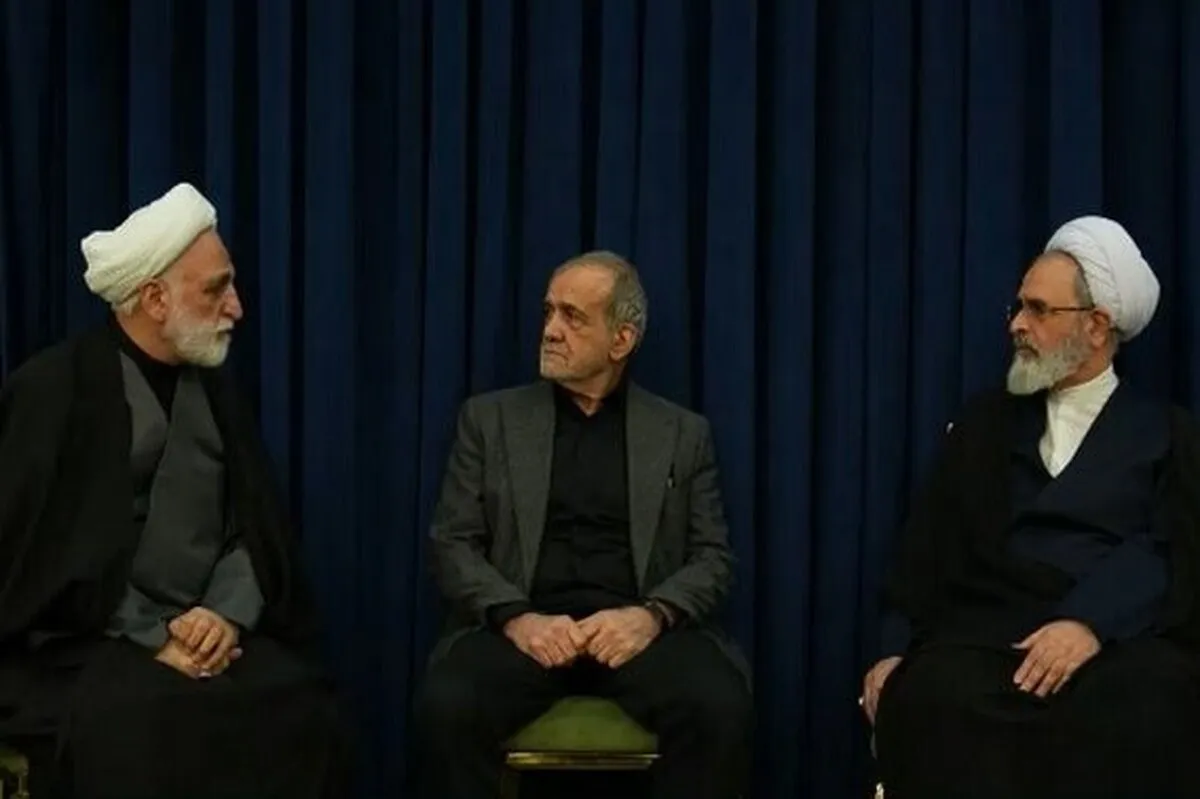 اختیار عزل و نصب مقامات نظامی و انتظامی و اعلان صلح و جنگ به شورای موقت رهبری واگذار شد
