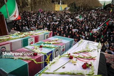 تشییع دو تن از شهدای حمله تروریستی کرمان در مشهد
