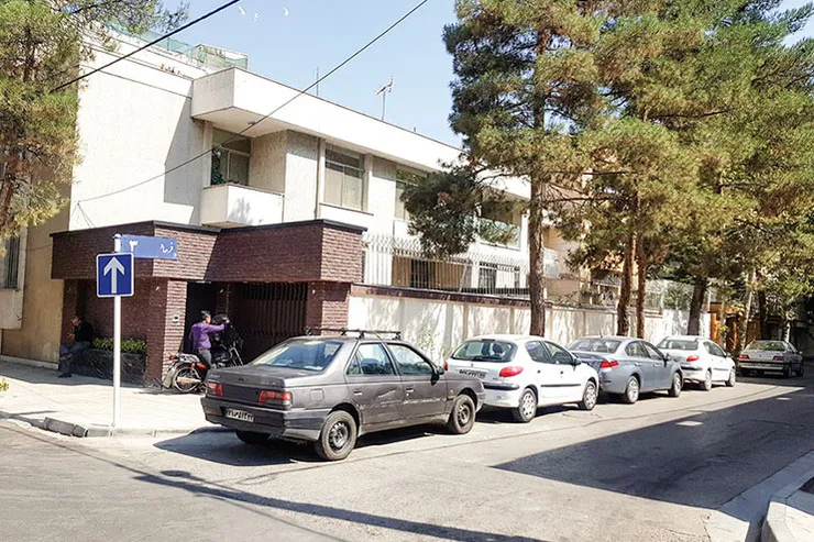 یک کوچه با ۲ ورود ممنوع