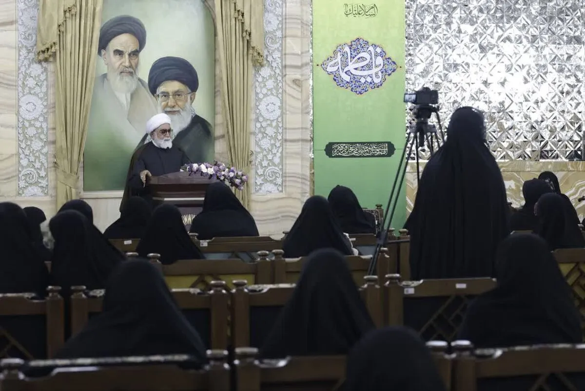 آیت الله مروی: یکی از بلا‌های جامعه کاهش فرزندآوری است