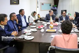 میزگرد تولیدکنندگان صنایع بهداشتی خراسان رضوی | رونق تولید و اشتغال با ما، حل ۶ مشکل با استاندار