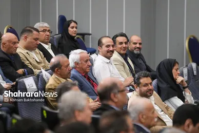 گزارش تصویری | جشن صعود به لیگ برتر تیم فوتسال دائم پناه مشهد