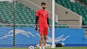 بیرانوند از پرسپولیس جدا می&zwnj;شود؟| دردسر طلب ۸ میلیاردی!