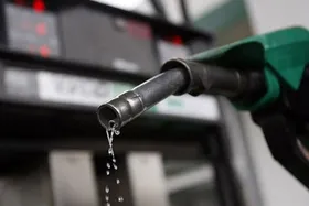 کمیسیون انرژی مجلس: اجازه افزایش قیمت هیچ یک از فرآورده&zwnj;های نفتی را نمی&zwnj;دهیم