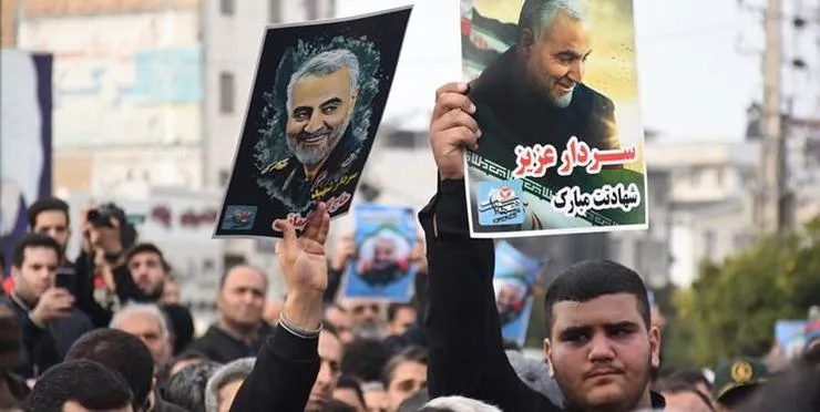 پیکر سردار سلیمانی و همرزمانش پس از تشییع در کاظمین به بغداد منتقل می‌شود