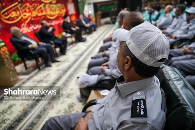 گزارش تصویری | دیدار کاروان اعزامی شهرداری مشهد به اربعین با نماینده ولی فقیه در خراسان رضوی
