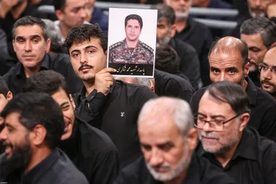 گزارش تصویری | سخنرانی رهبر معظم انقلاب در مراسم عزاداری شهادت امام رضا(ع)