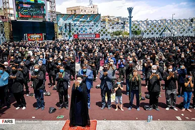 عزاداری و نماز ظهر عاشورا میدان امام حسین(ع) تهران