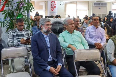 جشن صمیمانه به مناسبت  چهاردهمین سالگرد تاسیس روزنامه شهرآرا 