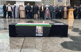 مراسم خاکسپاری پیکر مرحوم غفوری&zwnj;فرد در حرم مطهر رضوی برگزار شد + ویدئو