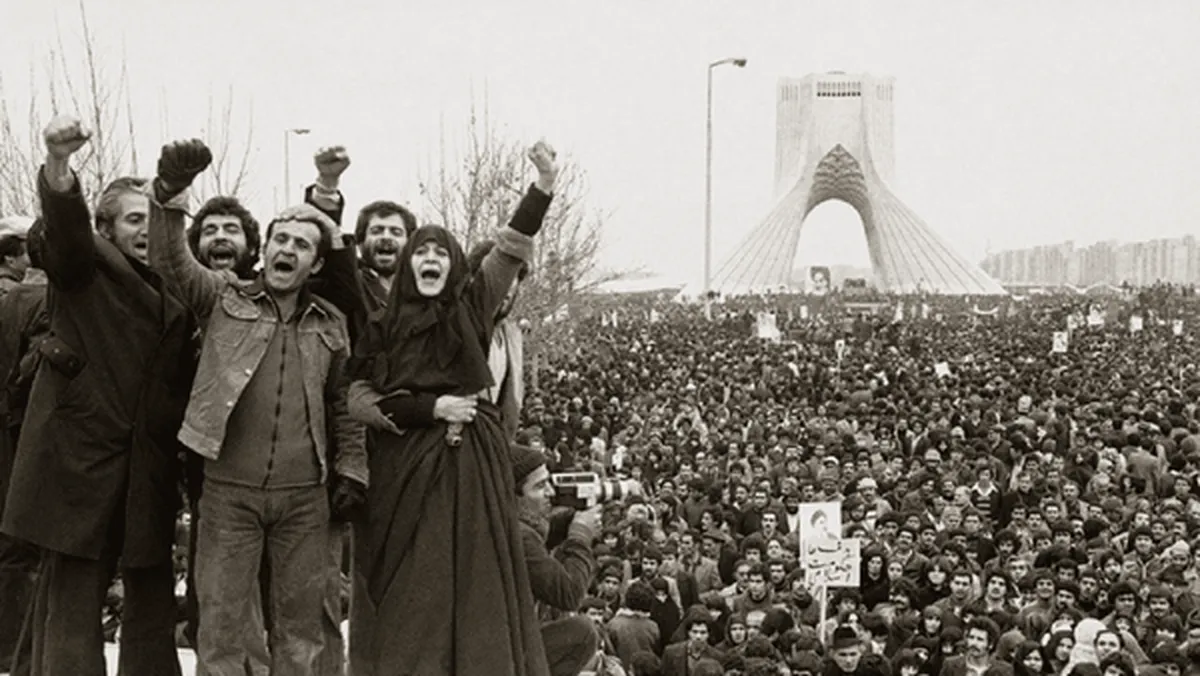 رمان‌های انقلاب نوشته می‌شوند، اما به دست مخاطب نمی‌رسند