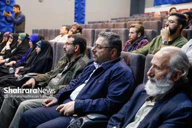 گزارش تصویری | مرور نقاشی‌ دیواری‌های احمد منصوب در «میدان هنر»