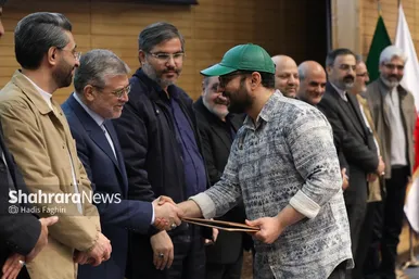 گزارش تصویری | اختتامیه دومین جشنواره مطبوعات، خبرگزاری ها و پایگاه‌های خبری استان خراسان رضوی