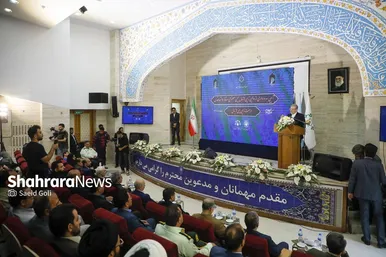 گزارش تصویری | آیین بهره‌برداری از اولین زمین فوتبال چمن‌مصنوعی استاندارد در مشهد مقدس (۱۰ اردیبهشت ۱۴۰۴)