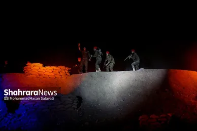 نمایش میدانی «نوری در نیمروز»