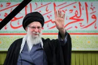 شعرهای جدید افشین علا در رثای رهبر شهید انقلاب و همسرشان