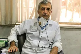 از کابل تا محله پورسینای مشهد | گفت&zwnj;وگو با پزشک افغانستانی که دغدغه&zwnj;اش کمک به محرومان است