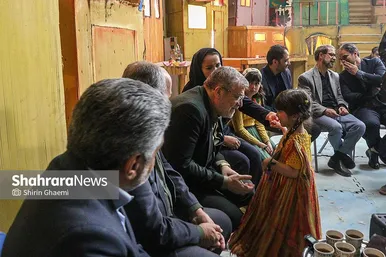 گزارش تصویری | بازدید شهردار مشهد از پشت‌صحنه فیلم سینمایی «کاکا لوتی»