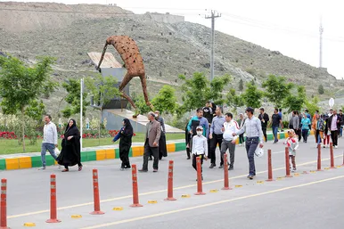 همایش پیاده روی خانوادگی پاکبانان نمونه مشهد