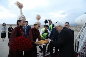 نخست وزیر روسیه با عارف دیدار کرد+ جزئیات (۲۴ مرداد ۱۴۰۴)