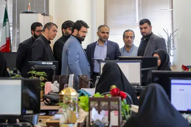 روز خبرنگار در روزنامه شهرآرا - 3