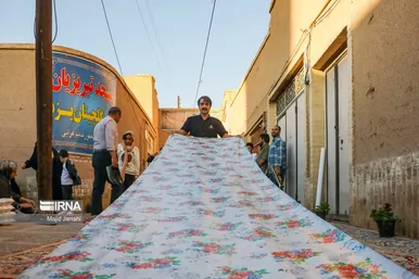 افطاری در کوچه گلچینان یزد