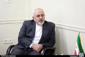 ظریف شایعه حضور در تیم مذاکرات هسته ای با آمریکا را تکذیب کرد