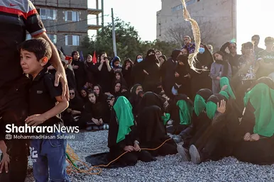 آیین خیمه سوزان عصر عاشورا در مشهد
