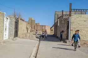 دهیاران با اطلاع&zwnj;رسانی، به حفظ آرامش روستائیان کمک کنند