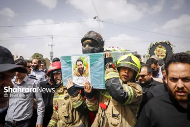 گزارش تصویری | مراسم تشییع پیکر آتش‌نشان فداکار «شهید رضا فخریان» در مشهد