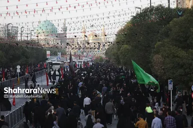 پیاده‌روی جاماندگان اربعین حسینی در مشهد