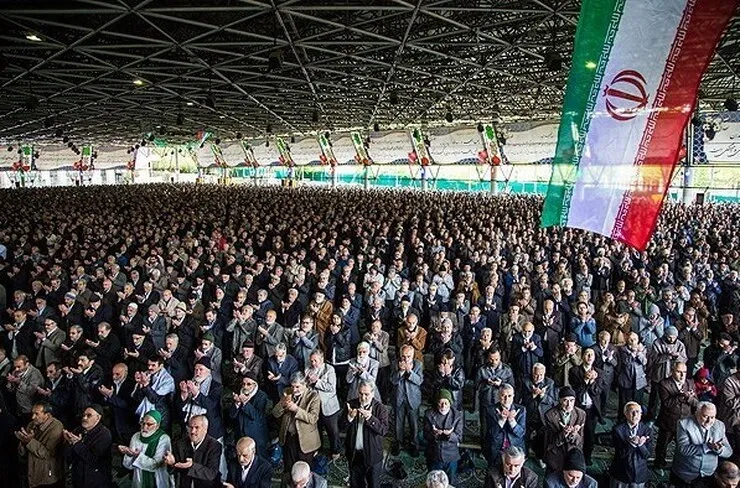 نماز عید فطر در دانشگاه تهران پس از دوسال وقفه اقامه شد