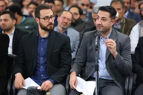 نجیب بارور: عاطفه انسانی در شکل&zwnj;گیری پیام&zwnj;های فرهنگی نقش دارد | توجه رهبر شهید به زبان فارسی، چیزی بیشتر از بها دادن به آن بود