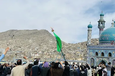 عکس‌هایی از مراسم آغاز سال نو در زیارت سخی کابل