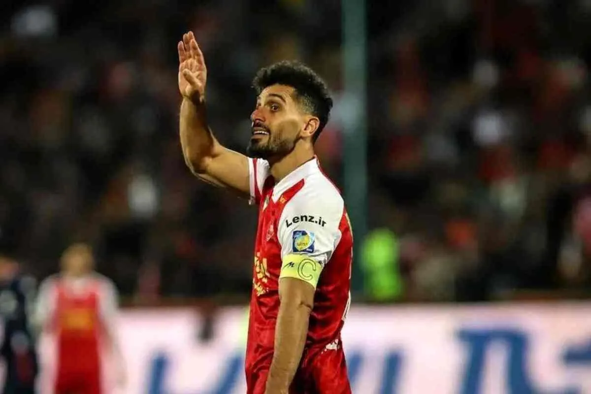 عالیشاه عامل ویروس را در پرسپولیس پیدا کرد