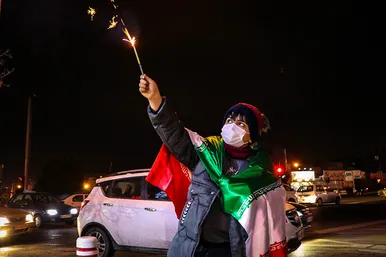 شادی مردم مشهد پس از صعود تیم ملی ایران به جام جهانی 2022
