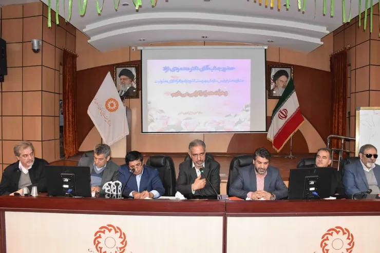 به دنبال بهره مندی ازمعلولین توانمند در بدنه بهزیستی هستیم