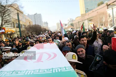 گزارش تصویری | تشییع پیکرهای مطهر ۴ شهید مرزبانی و دفاع مقدس در مشهد (۷ بهمن ۱۴۰۳)