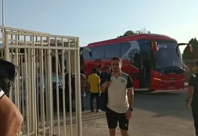 ویدئو | آلومینیوم وارد ورزشگاه شد؛ آماده&zwnj;شدن اراکی&zwnj;ها برای تقابل با استقلال (۱۵ شهریور ۱۴۰۵)