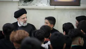 یادداشت کودک  و نوجوان | یک رئیس&zwnj;جمهور مهربان در جمع کودکان کار