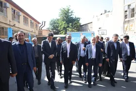 استاندار خراسان رضوی: وظیفه خود می&zwnj;دانم از ساخت مدارس حمایت کنم
