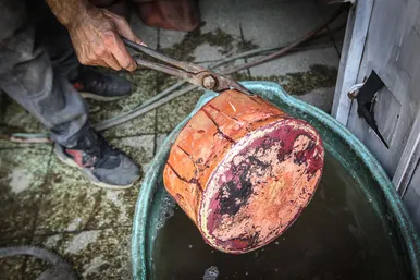 کارگاه مسگری در مشهد