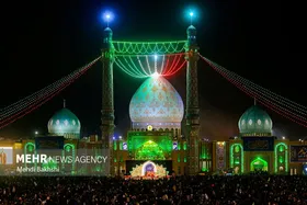عکس | حال و هوای مسجد جمکران در شب نیمه شعبان