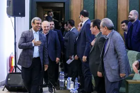 استاندار خراسان رضوی: اداره بنگاه&zwnj;های اقتصادی به نسل جوان واگذار شود