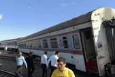 قطار مسافربری در ایستگاه راه آهن مشهد از ریل خارج شد (۳ مهرماه ۱۴۰۴) + عکس و فیلم