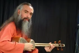 برگزاری کنسرت &laquo;داود آزاد&raquo; در تالار وحدت + زمان برگزاری