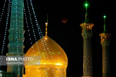 گزارش تصویری | ماه گرفتگی قرن - ایران